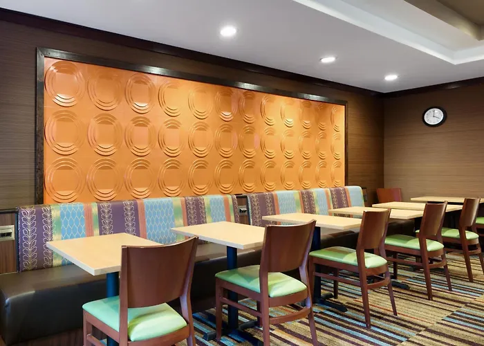 Fairfield Inn By Marriott Lexington Park Patuxent River Naval Air Station