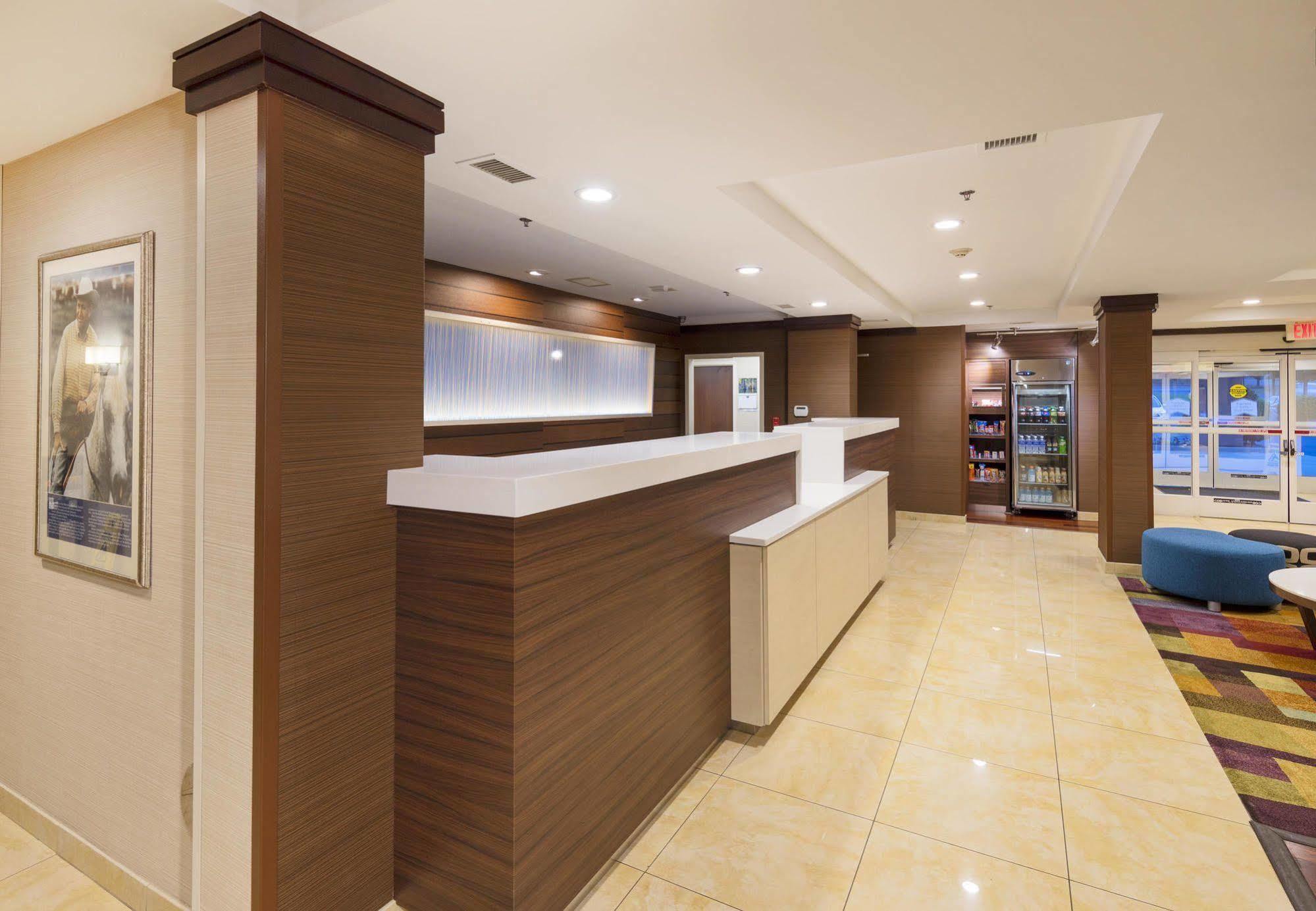 Hotel Fairfield By Marriott Patuxent River Naval Air Station 3*